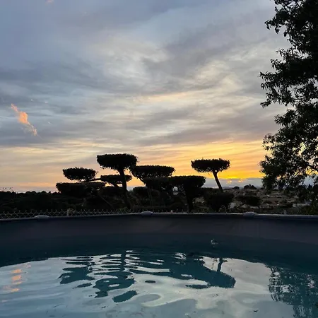 Mathilde - 3 - Jacuzzi Villa